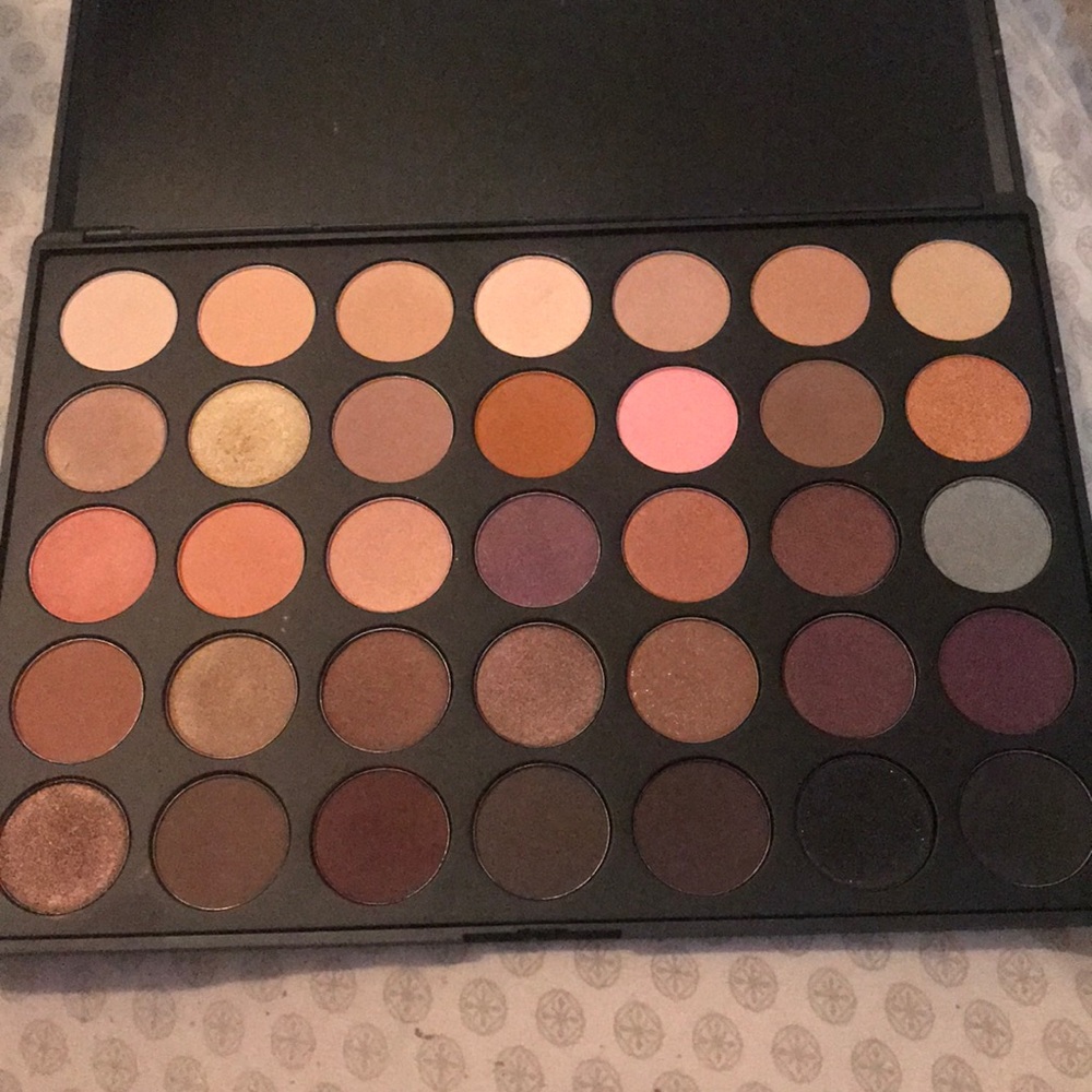 Morphe 35W pallete